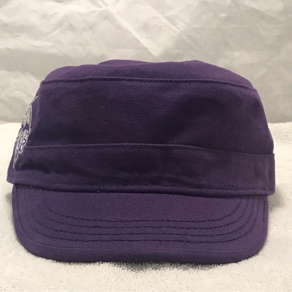 NFL Team Apparel - Minnesota Vikings Woman's Flat Top Football Cap